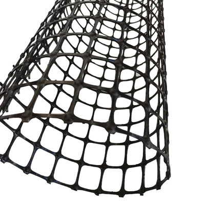 Polypropyleen Geo Grid Aardwerk Producten Biaxiaal 35KN Plastic Geogrid 25.4*25.4mm Maasgrootte 1-6m Breedte