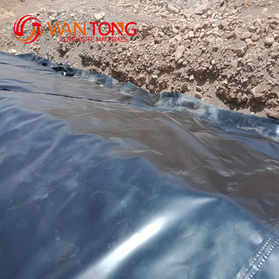 ASTM GRI-GM13 Standaard waterdichtheidsplaat Ldpe Ldpe 0,5 mm HDPE-geomembraanplaat voor aquicultuurvijvers
