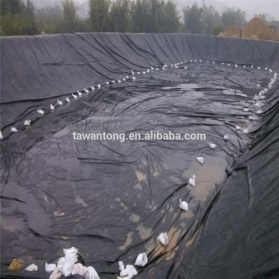 1 mm 1,2 mm 1,5 mm HDPE-geomembraan voor dammen of kunstmatige meren Zwart Groen Blauw Wit