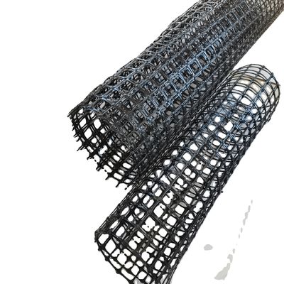 Zwart PP Bi-axiale Geogrid 4040 voor wegversterking Mesh Grootte 12.7*12.7mm Direct