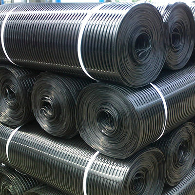 Geogrids CE/ISO9001 Gecertificeerd 50Kn/m hellingsbescherming Bodemcel PP HDPE Plastic Uniaxial Geogrid