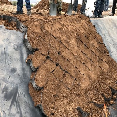 Witte glad oppervlak HDPE-geocel voor duurzame bodemstabilisatie en erosiebestrijding