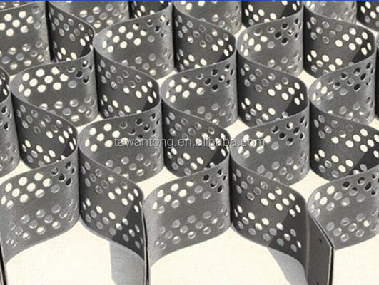 Traditionele ontwerpgrondversterking Geogrid HDPE-materiaal Geocell grind voor loopbrug