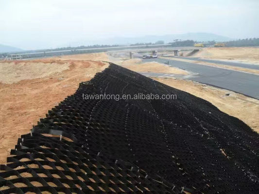 Traditionele ontwerpgrondversterking Geogrid HDPE-materiaal Geocell grind voor loopbrug