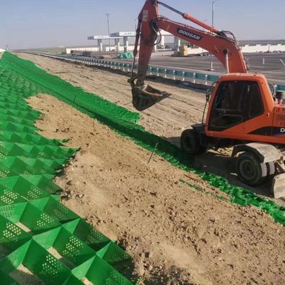 330 mm-1000 mm Lassafstand Geocell voor beveiliging van muren