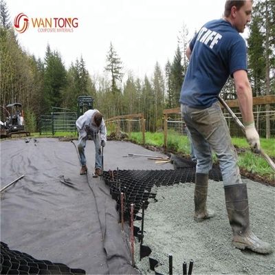330 mm-1000 mm Lassafstand HDPE-geocellengras voor weg- en hellingsbescherming