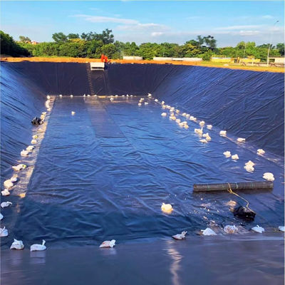 CE-standaard 0,5 mm 1 mm glad HDPE-poelvoering voor aquacultuur in Indonesië