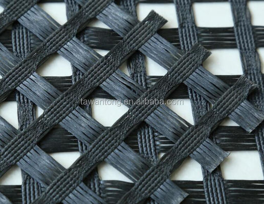 25mm*25mm Traditioneel ontwerp Civiele techniek PET Mesh Geogrid Behoudmuur Geo Grid Grondgrid