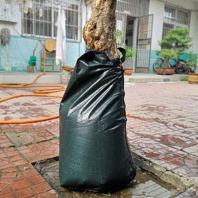 Andere wateringen PVC-wateringen voor nieuw geplantte bomen