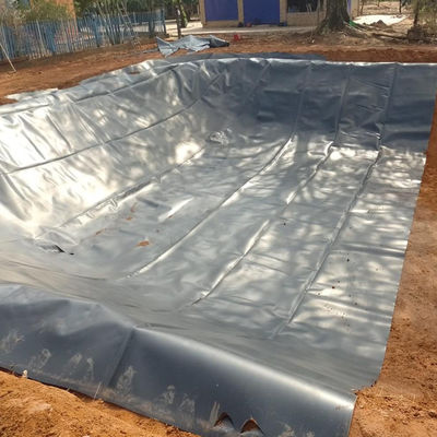 Kenia Dam Fish Pond Project 500 Micron HDPE Geomembrane met GB/ASTM GRI-GM13 Standard