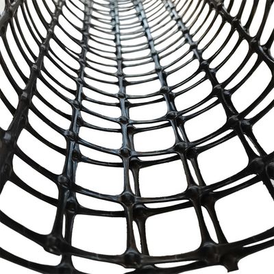 Wegbouwmateriaal Polypropyleen Biaxiaal Geogrid met treksterkte van 15-60KN