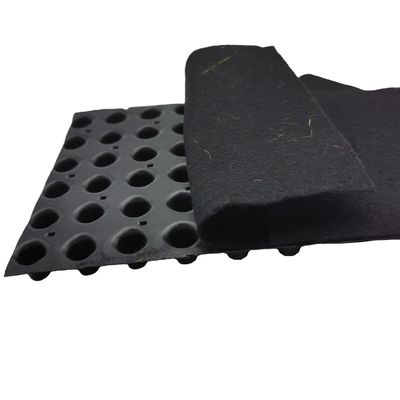 Hoogwaardige dakbescherming HDPE-drenageplaat met geotextiel met een hoogte van 8 mm tot 60 mm