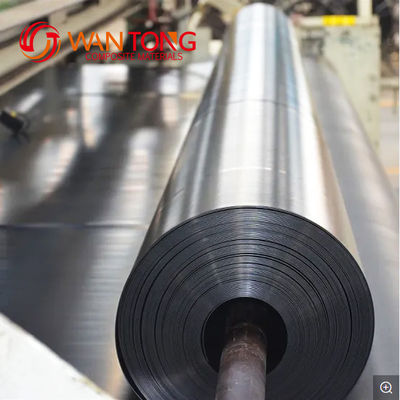 Ruwe oppervlakte HDPE Geomembrane Workshop 1,0 mm film blazen voor waterdichte dam bekleding