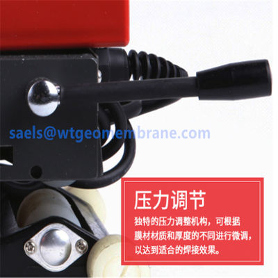 220V PE PVC EVA Geomembrane Lasmachine 1mm Dikte Warm Wedge Lasmachine voor Lassen