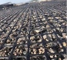 Zwart geotextiel niet-geweven bi-axiale kunststof geogrid Geo-grid gestikt tegen scheuren voor asfaltvloer