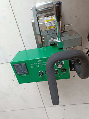 1800W PVC HDPE LDPE EVA Ecb PP Geomembrane Warm Wedge Welding Machine met 13kg Capaciteit