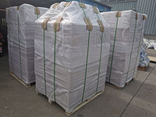 100L-grootte plus waterdruppelzak met langzame afgifte voor groene irrigatie van nieuw geplantte bomen