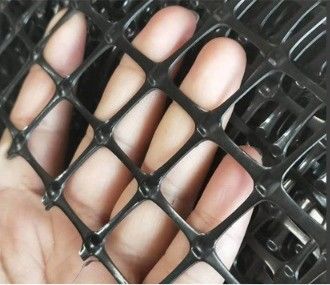 25.4*25.4mm Maasgrootte Hoogsterkte Biaksiale PP Plastic Geogrid voor bodemversterking Goed te koop