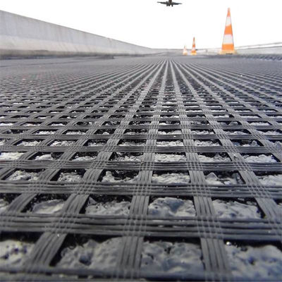 80-80 PET-geogrid voor verharding van de weg en training ter plaatse