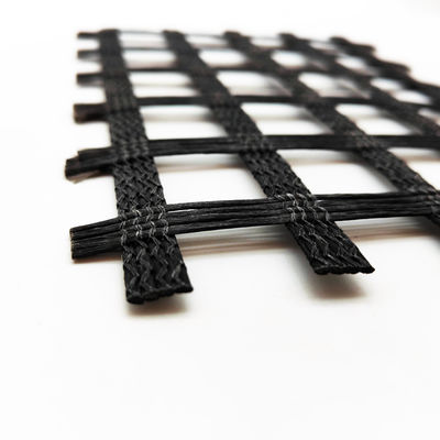 100KN/M Treksterkte Uniaxiaal Biaxiaal Polyester Geogrid Voor Ondersteunende Wanden