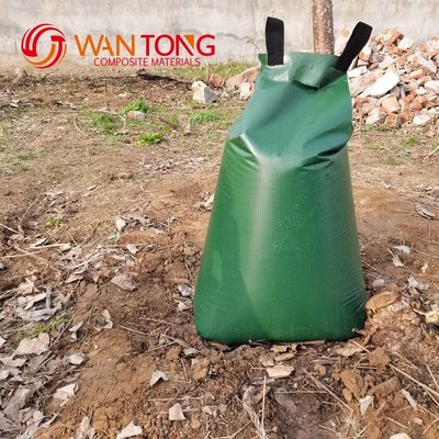 Een handige 75L capaciteit PVC-doek voor het water geven van bomen met druppelbewatering voor 650g bomen